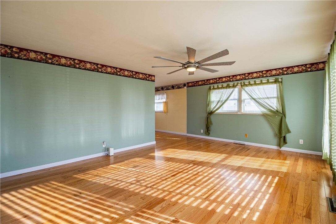 18 West Imboden Drive Decatur, IL 62521 - Photo 2 of 31 Gallery Image 2