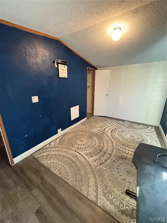 $104,995 | 934 County Road 68, Bixby, MO 65439