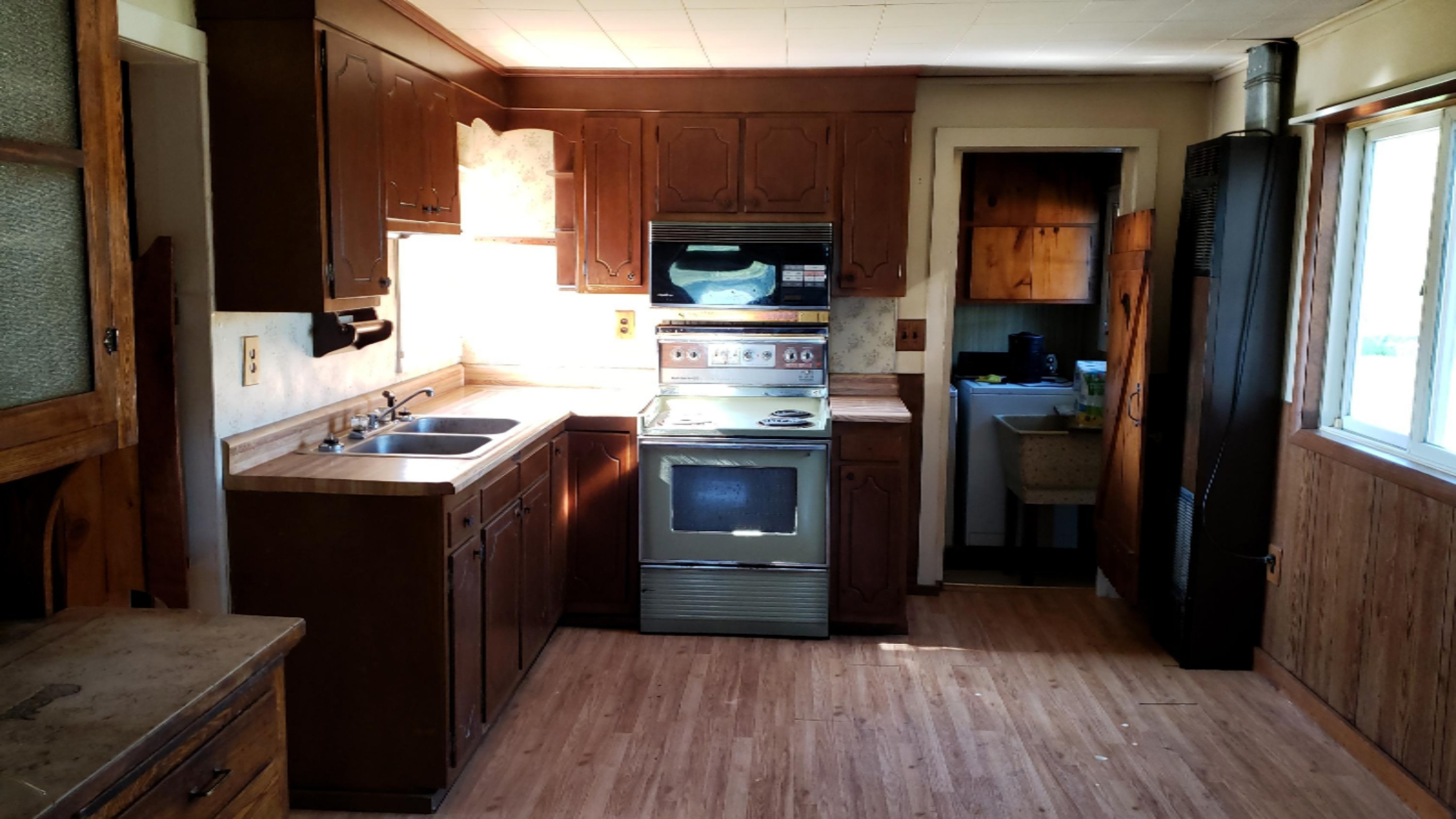 8779 Kerry Road Manistee, MI 49660 - Photo 7 of 30 2019-06-06 09.38.23