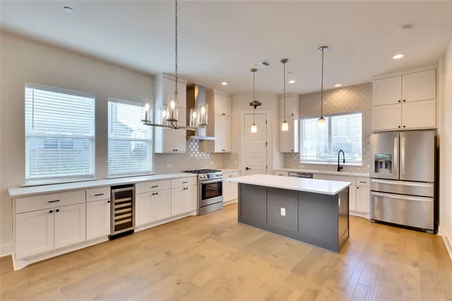 $5,350 | 4500 Freedom Drive, Unit 209, Austin, TX 78731