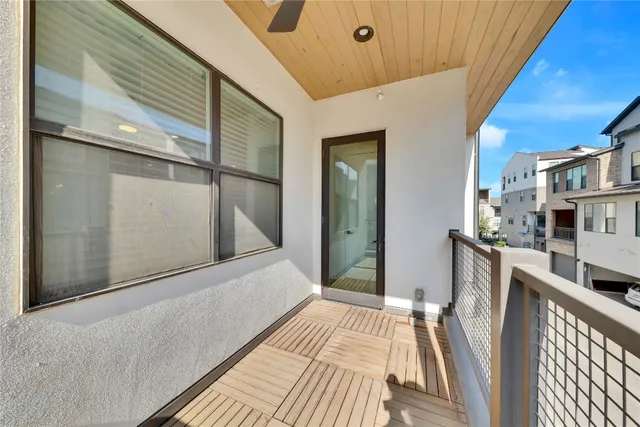 $5,350 | 4500 Freedom Drive, Unit 209, Austin, TX 78731