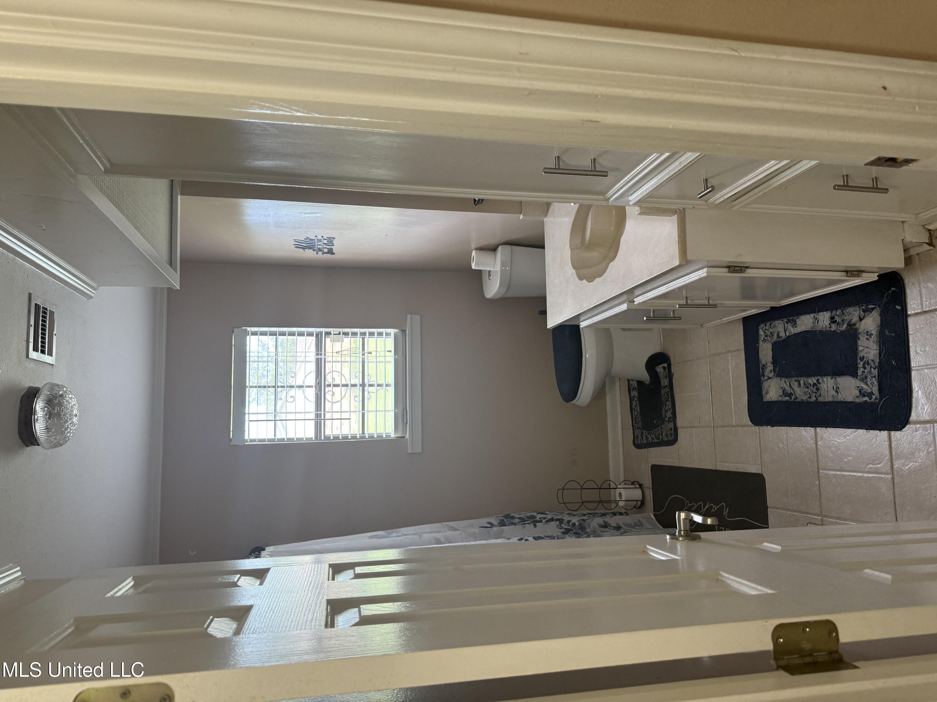 79 Cedar Lane Natchez, MS 39120 - Photo 14 of 20 IMG_3592