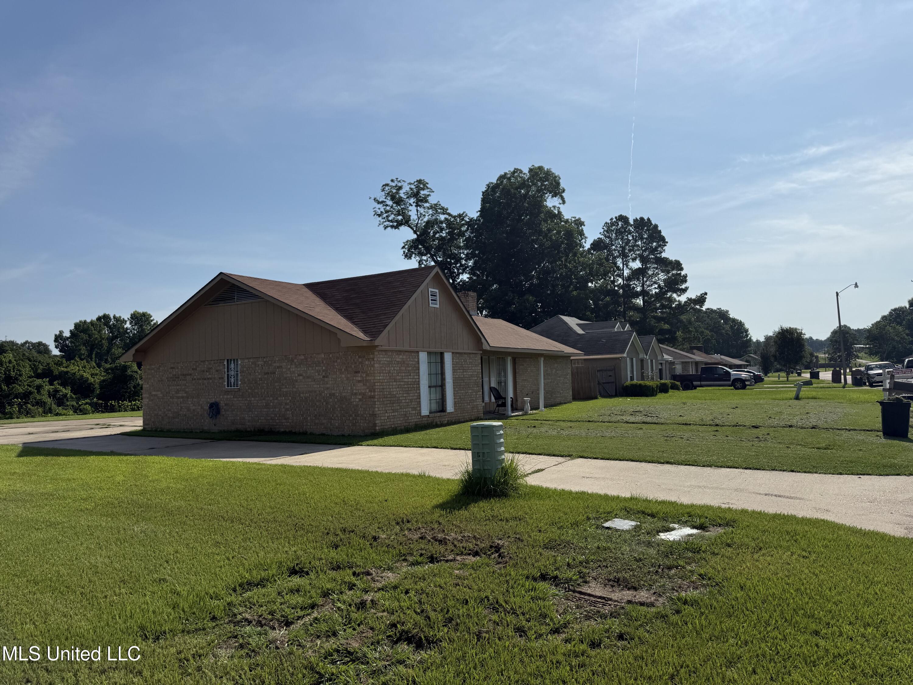 79 Cedar Lane Natchez, MS 39120 - Photo 19 of 20 IMG_4400