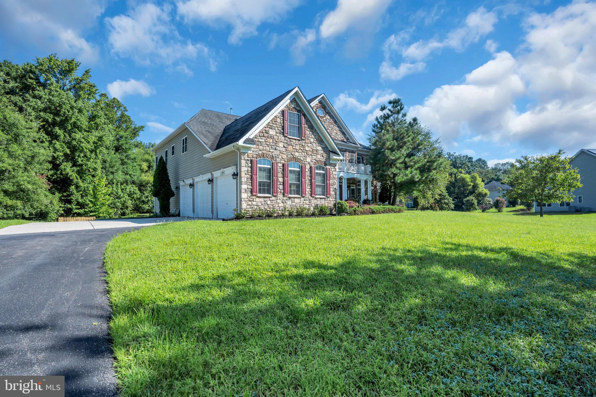 14308 Driftwood Road Bowie, MD 20721 - Photo 4 of 72 Gallery Image 4