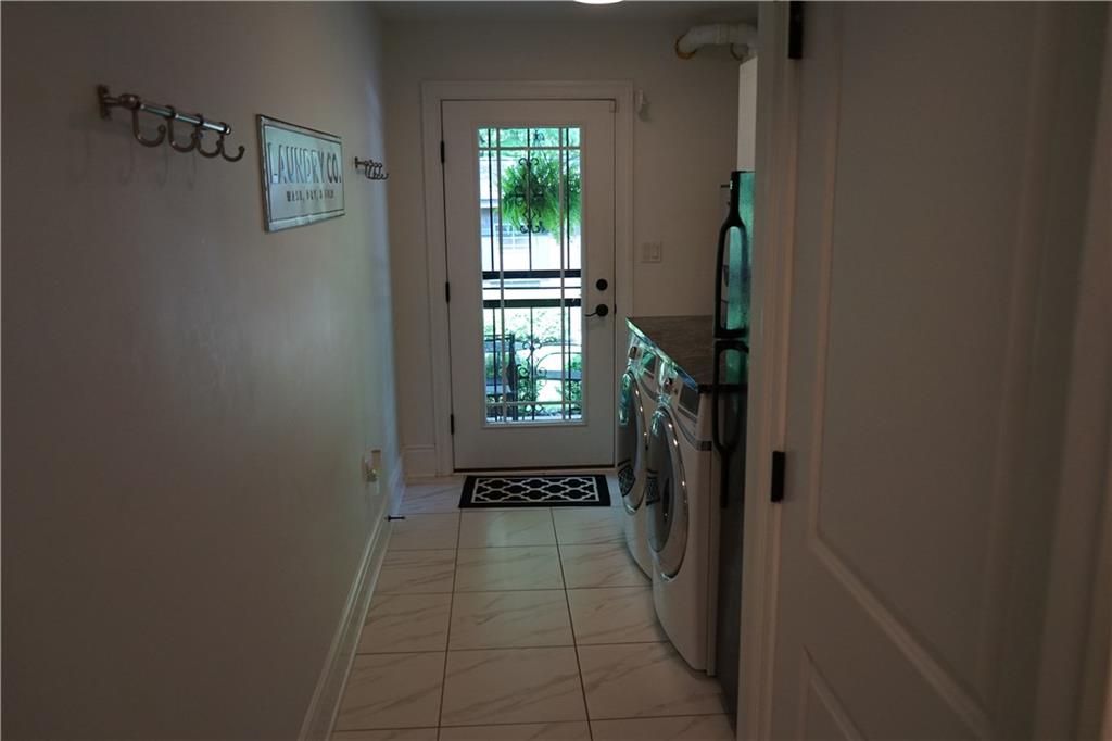 34 South Cowan Road Carnegie, PA 15106 - Photo 22 of 24 Gallery Image 22