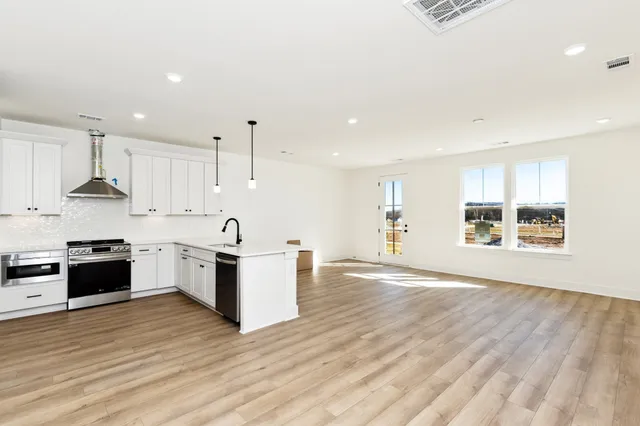 $399,990 | 146 Valentine Alley, Nashville, TN 37218