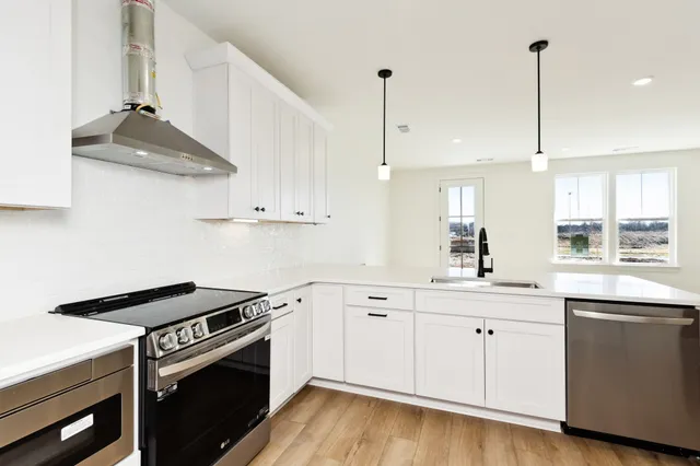 $399,990 | 146 Valentine Alley, Nashville, TN 37218