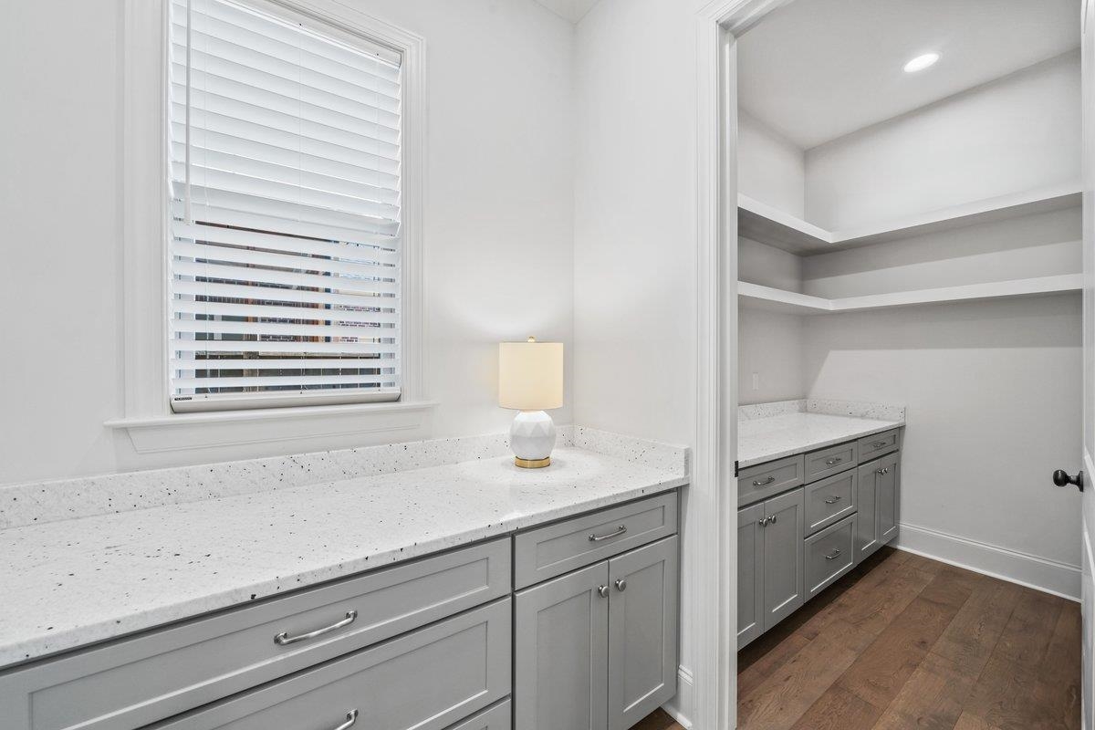 3358 Hidden Bend Lane Collierville, TN 38017 - Photo 15 of 32 a bathroom with a sink and a window
