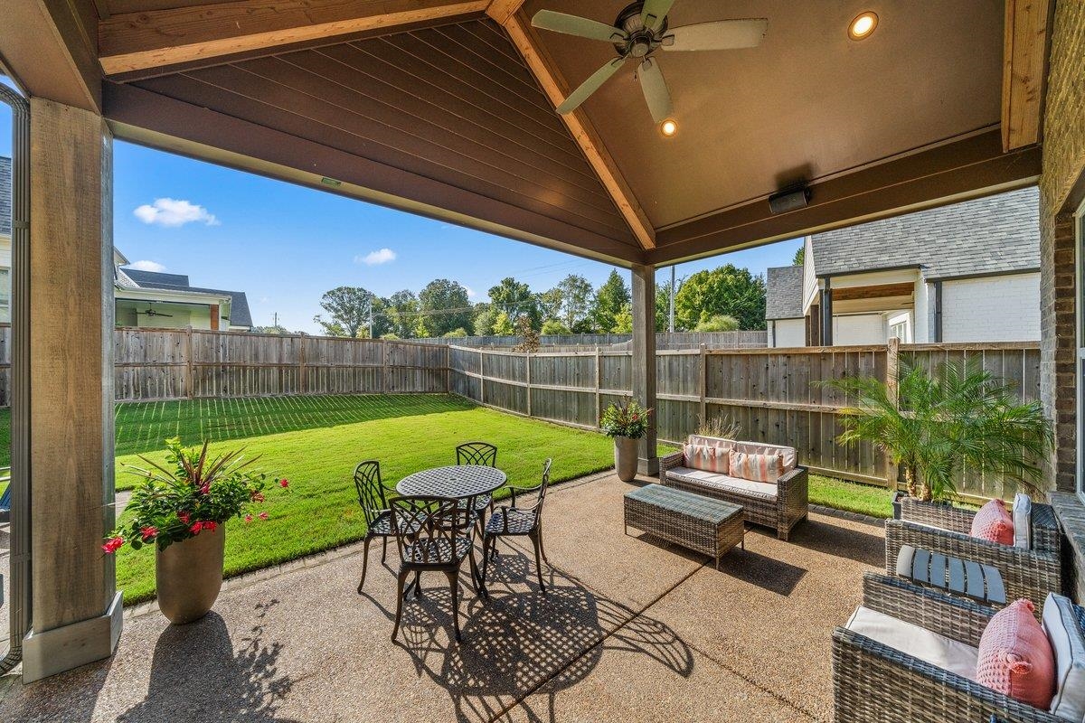 3358 Hidden Bend Lane Collierville, TN 38017 - Photo 31 of 32 a garden view with a seating space