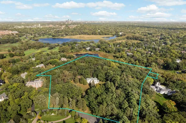 $14,500,000 | 8 X Merilane, Edina, MN 55436
