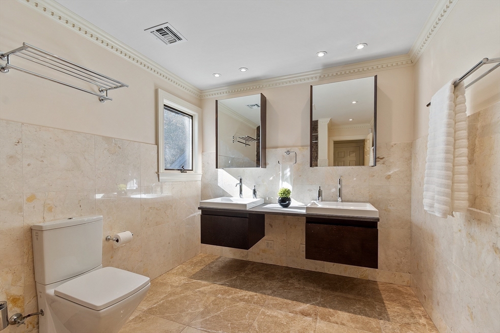 9 Garland Road Lincoln, MA 01773 - Photo 32 of 40 Gallery Image 32