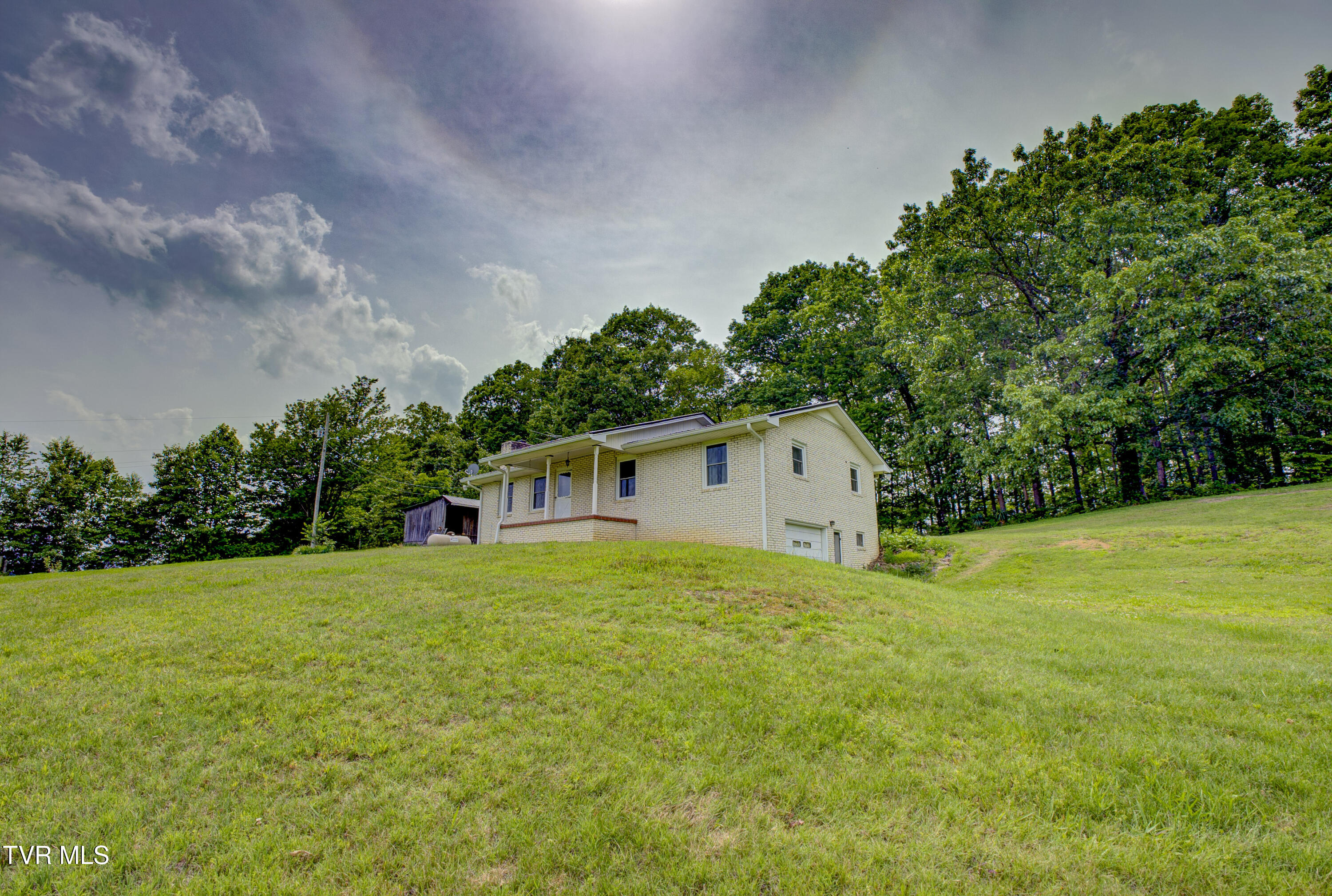 135 Abc Road Limestone, TN 37681 - Photo 6 of 118 DSC00651_2_3_4_5