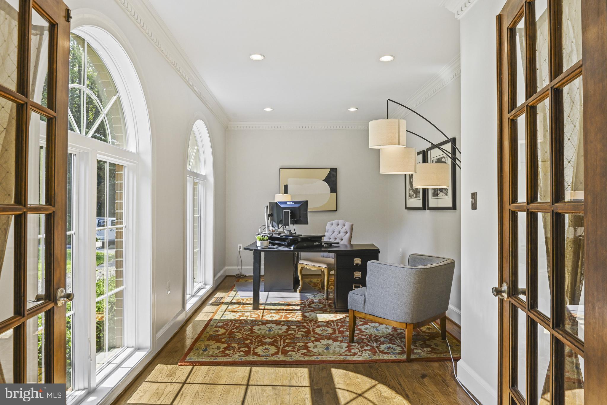 1016 Bellview Road McLean, VA 22102 - Photo 3 of 118 Gallery Image 3