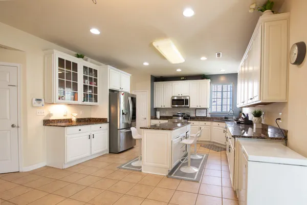 $699,999 | 826 Tiffany Trail, Abingdon, MD 21009