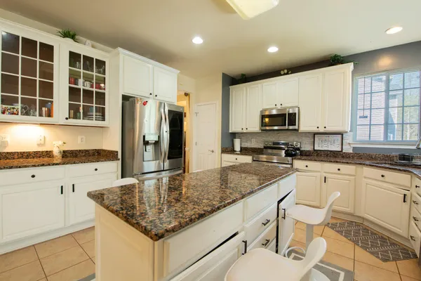 $699,999 | 826 Tiffany Trail, Abingdon, MD 21009