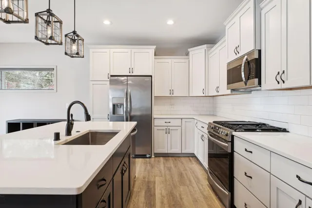 $750,000 | 3480 87th Street North, Stillwater, MN 55082