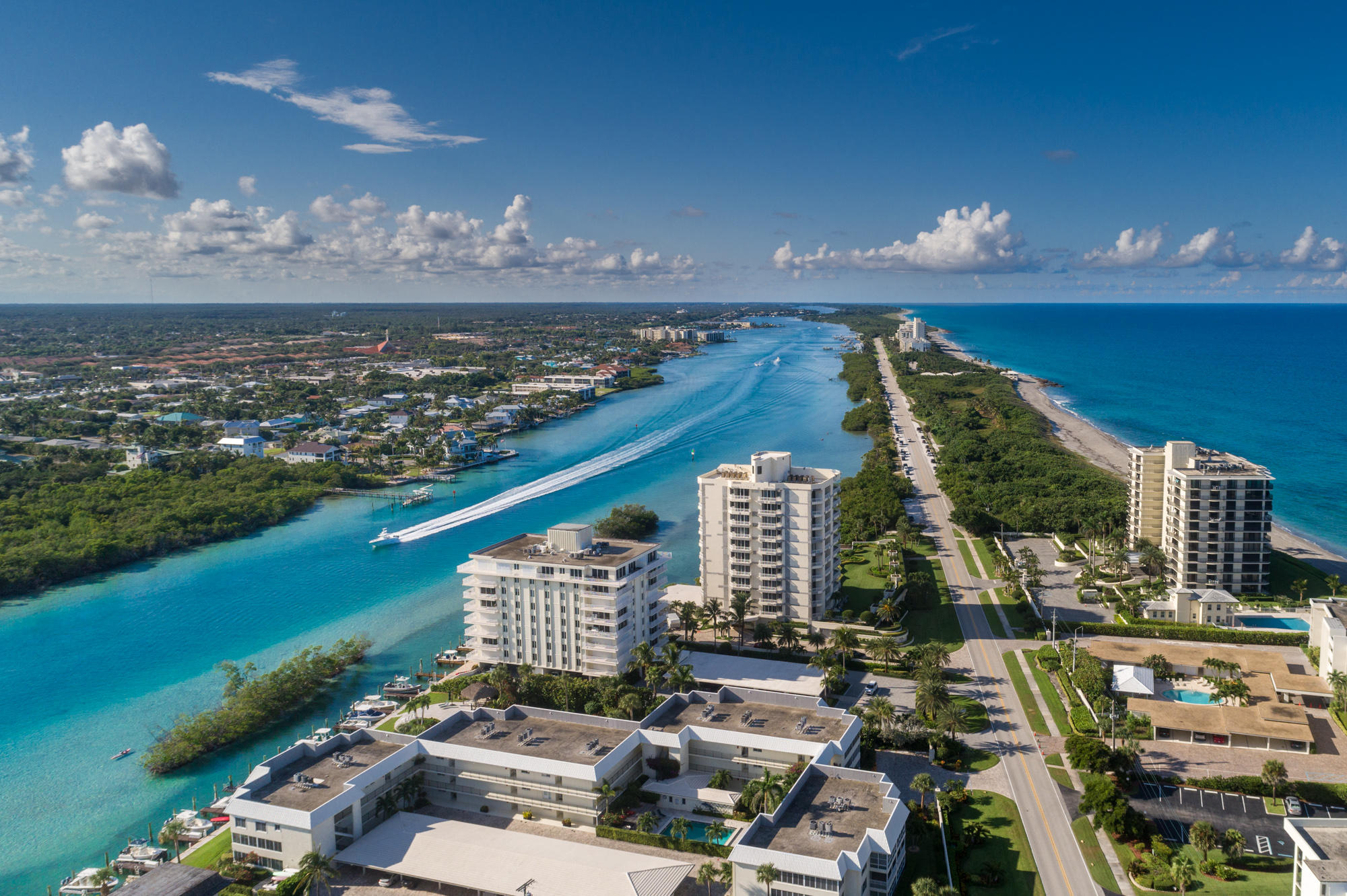 400 South Beach Road, Unit 601 Jupiter, FL 33469 - Photo 1 of 49 Jupiter Island Florida
