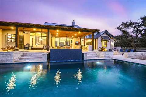 $2,990,000 | 207 Gwendolyns Trail, Wimberley, TX 78676