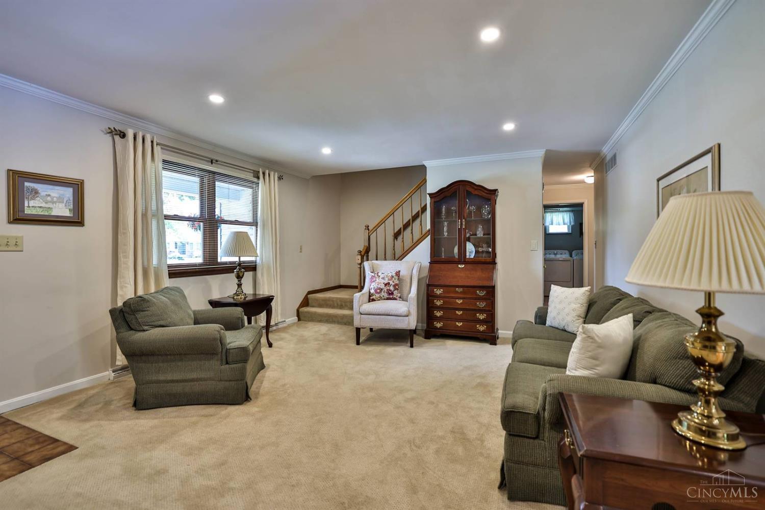 3284 Banning Road Cincinnati, OH 45239 - Photo 4 of 49
