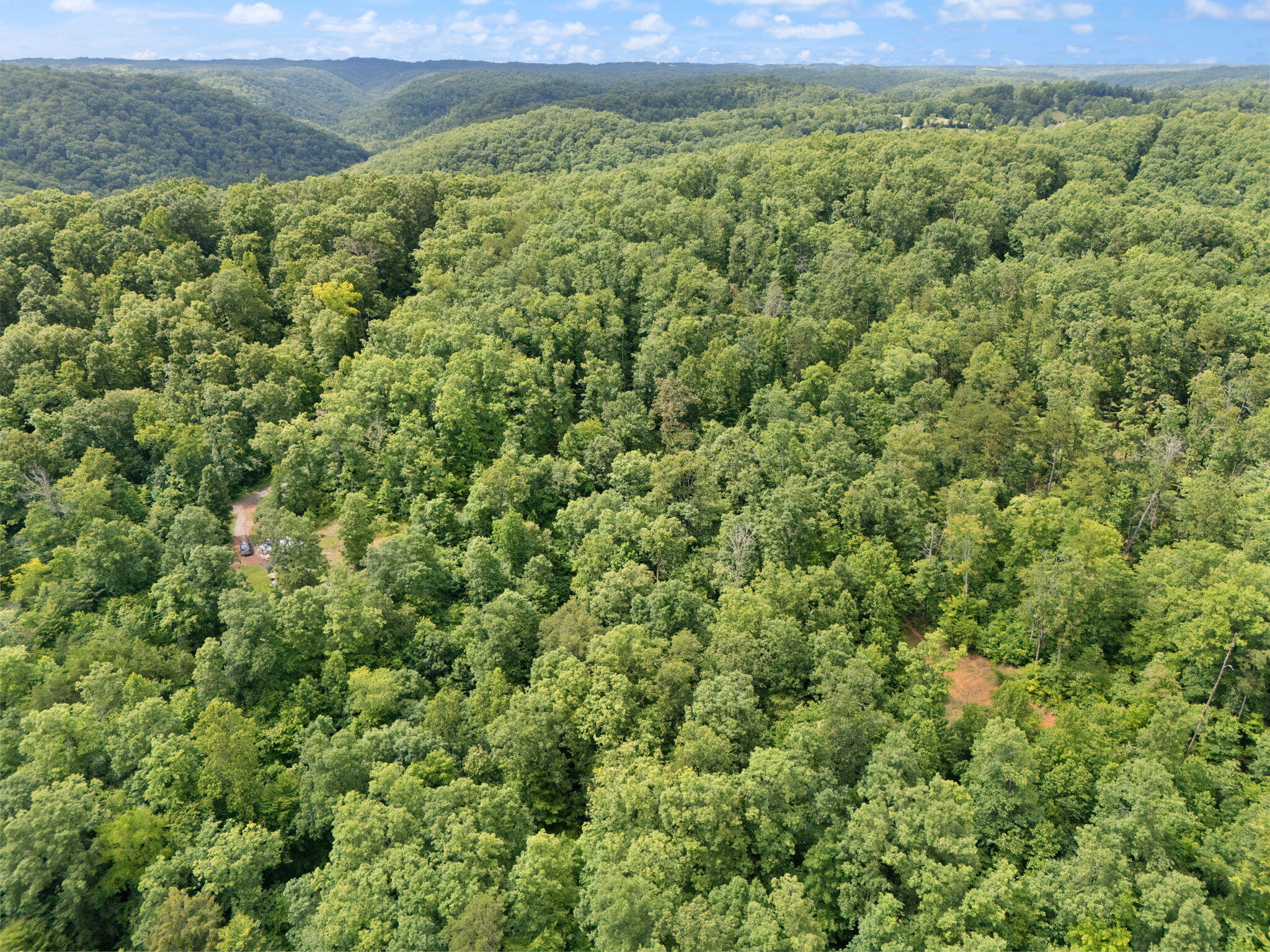 2401 Belle Point Road Beattyville, KY 41311 - Photo 26 of 28 27-web-or-mls-DJI_20250701160810_0318_D