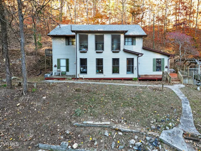 $999,000 | 17066 Sunbrite Drive, Abingdon, VA 24211