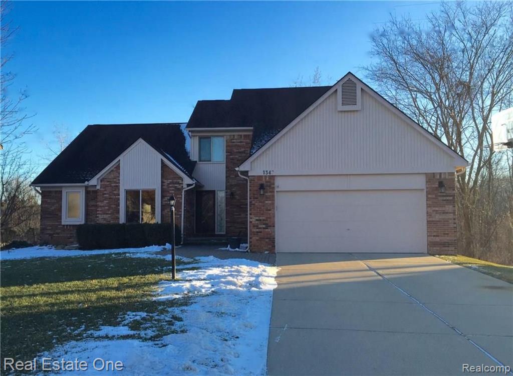 1347 Bembridge Drive Rochester Hills, MI 48307 - Photo 1 of 66