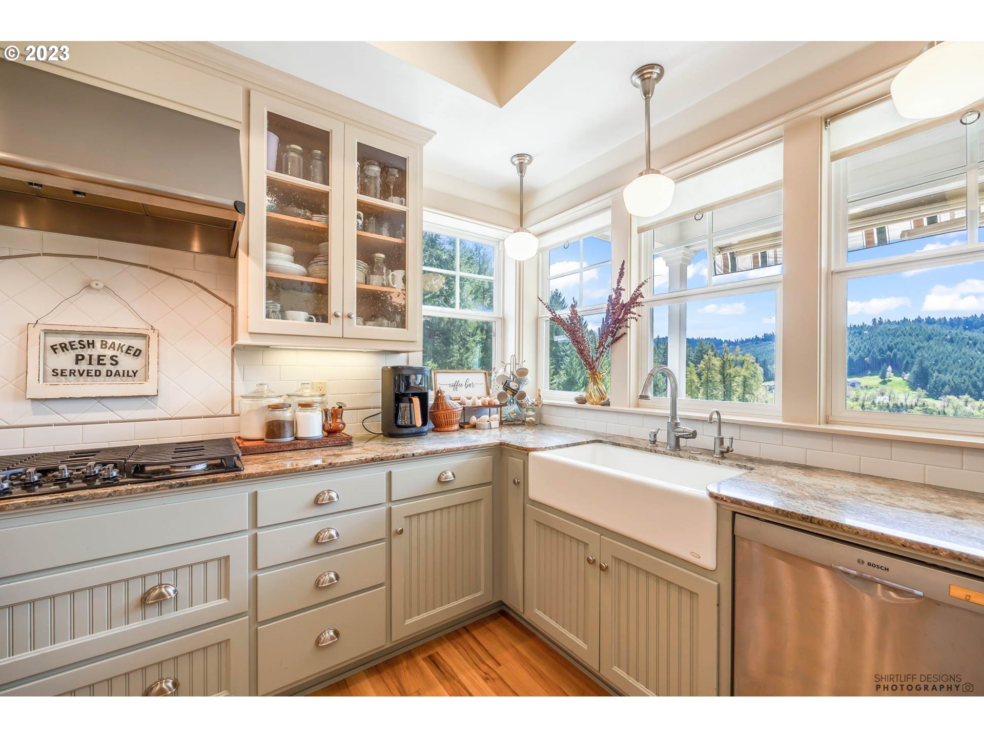 27289 Briggs Hill Road Eugene, OR 97405 - Photo 20 of 45 Gallery Image 20