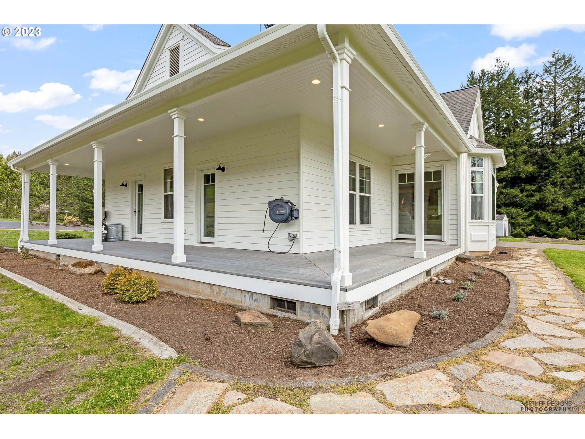 27289 Briggs Hill Road Eugene, OR 97405 - Photo 39 of 45 Gallery Image 39