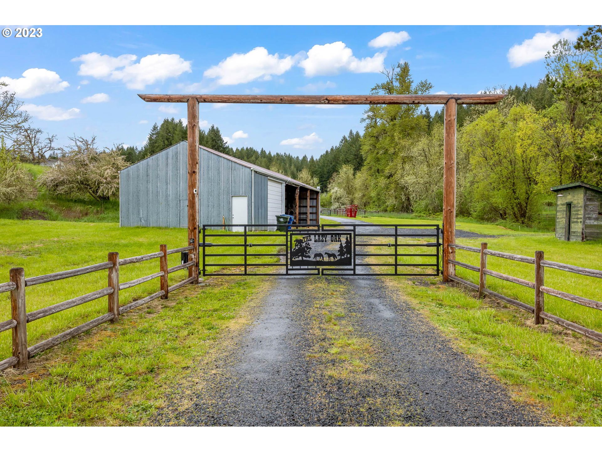 27289 Briggs Hill Road Eugene, OR 97405 - Photo 4 of 45 Gallery Image 4