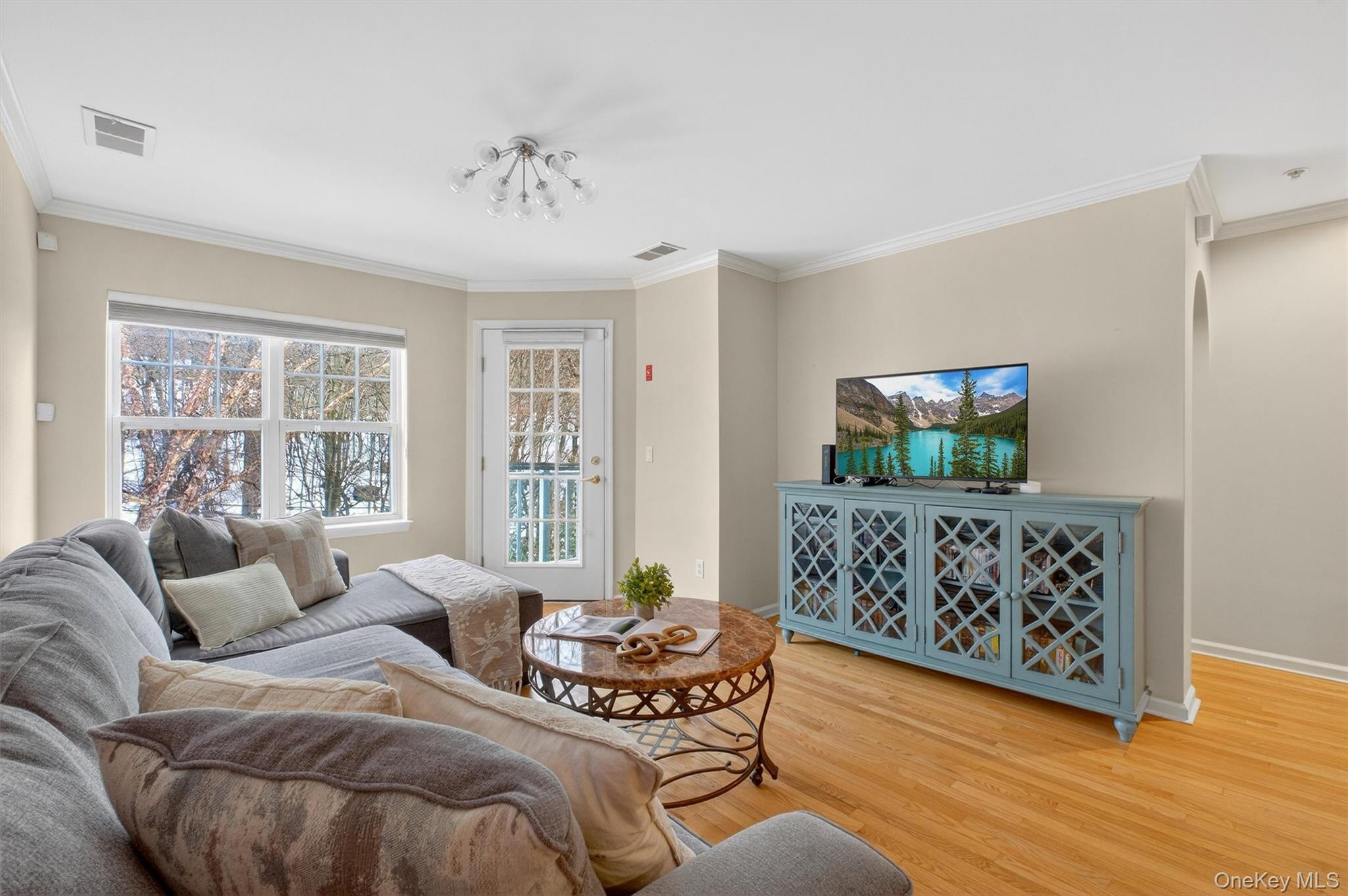 114 Viewpoint Terrace Peekskill, NY 10566 - Photo 7 of 27