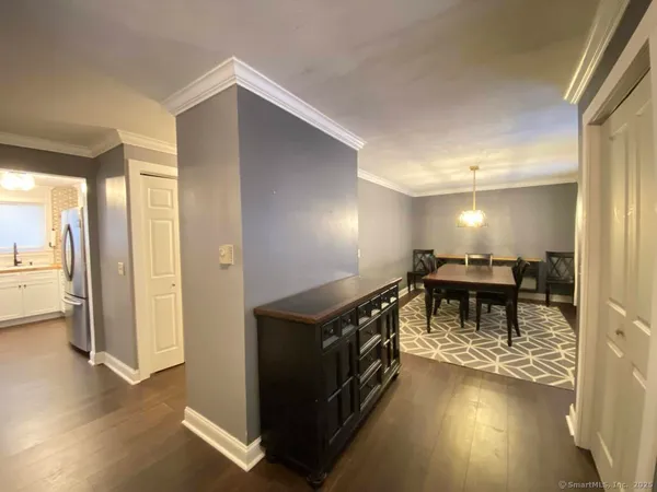 $3,500 | 10 Fleetwood Drive, Danbury, CT 06810