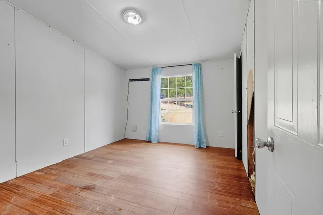 $178,600 | 362 Schubert Circle, DeFuniak Springs, FL 32433