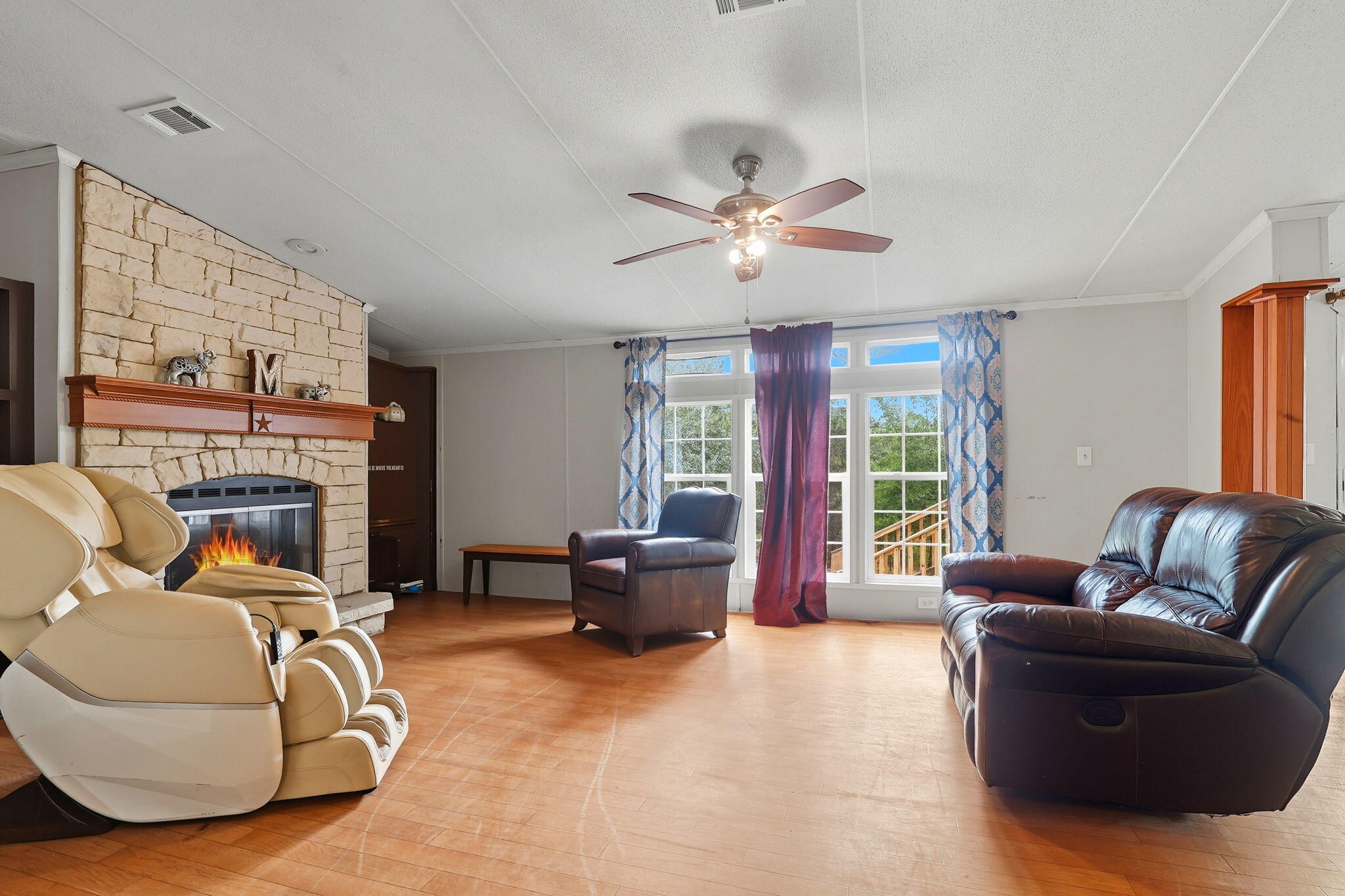 362 Schubert Circle DeFuniak Springs, FL 32433 - Photo 4 of 19 Open Great Room