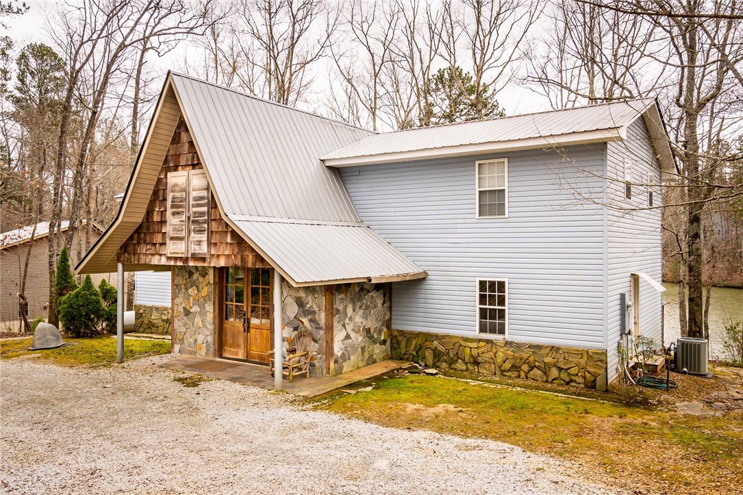 261 Bonner Road Mountain Rest, SC 29664 - Photo 29 of 48 Gallery Image 29