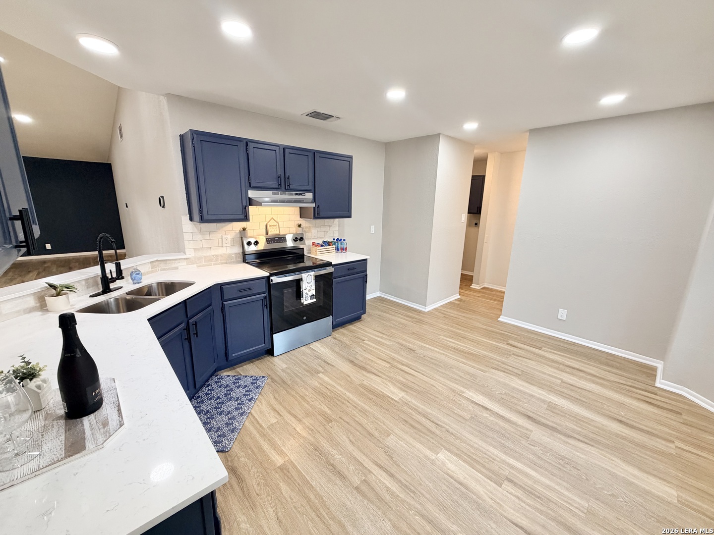 9810 Fortune Ridge Drive Converse, TX 78109 - Photo 7 of 28