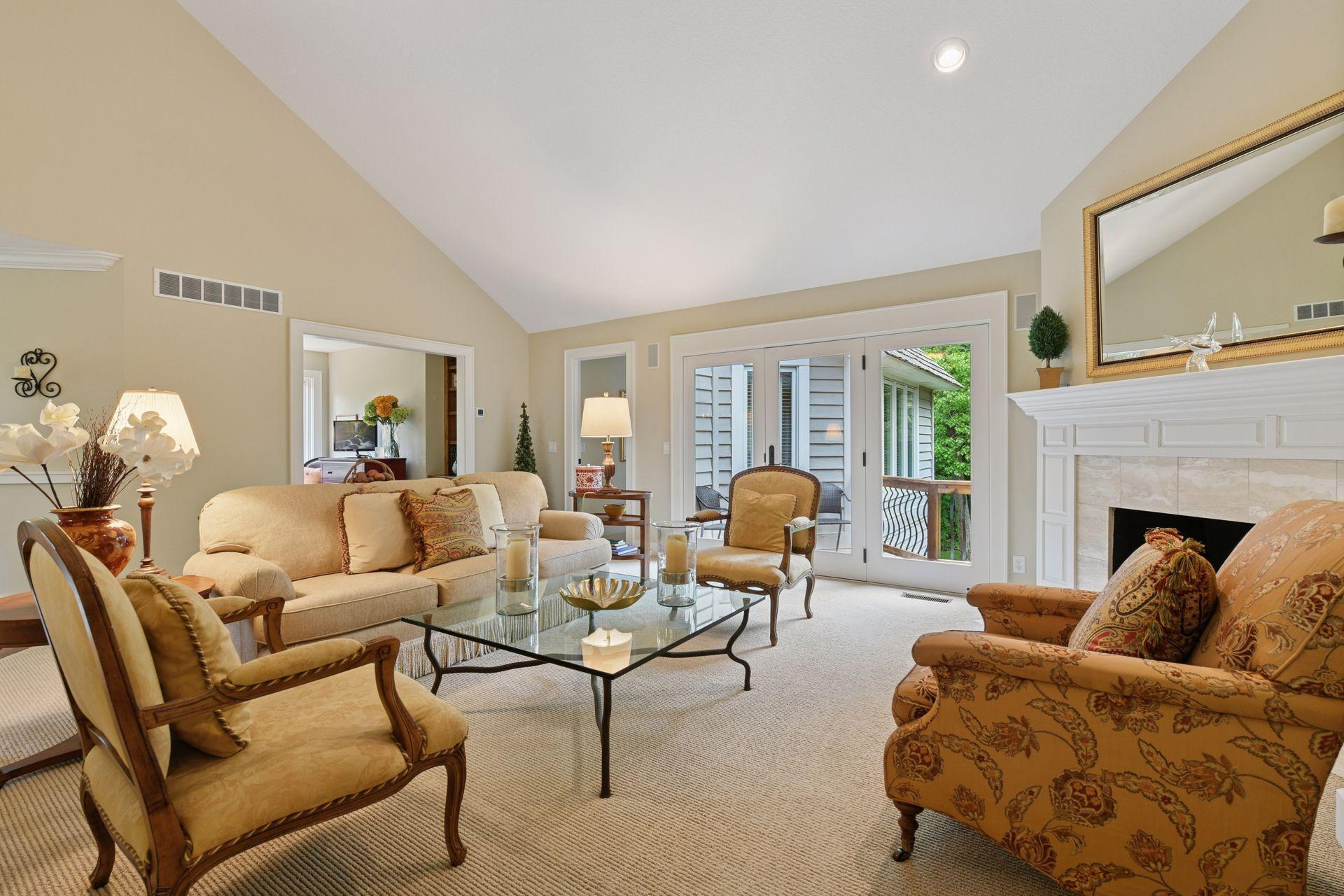 2115 Springwood Road Wayzata, MN 55391 - Photo 6 of 45 Gallery Image 6
