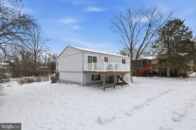 $699,900 | 9404 Wrought Iron Court, Fairfax, VA 22032