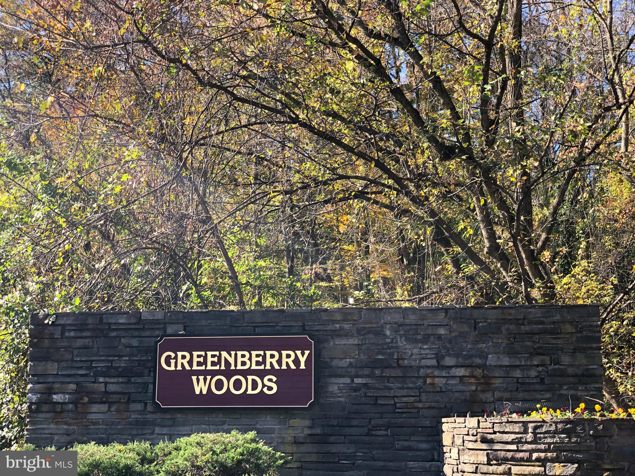 1981 Greenberry Road Baltimore, MD 21209 - Photo 3 of 3 Gallery Image 3
