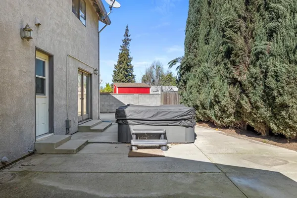 $515,000 | 12024 Acosta Court, Waterford, CA 95386