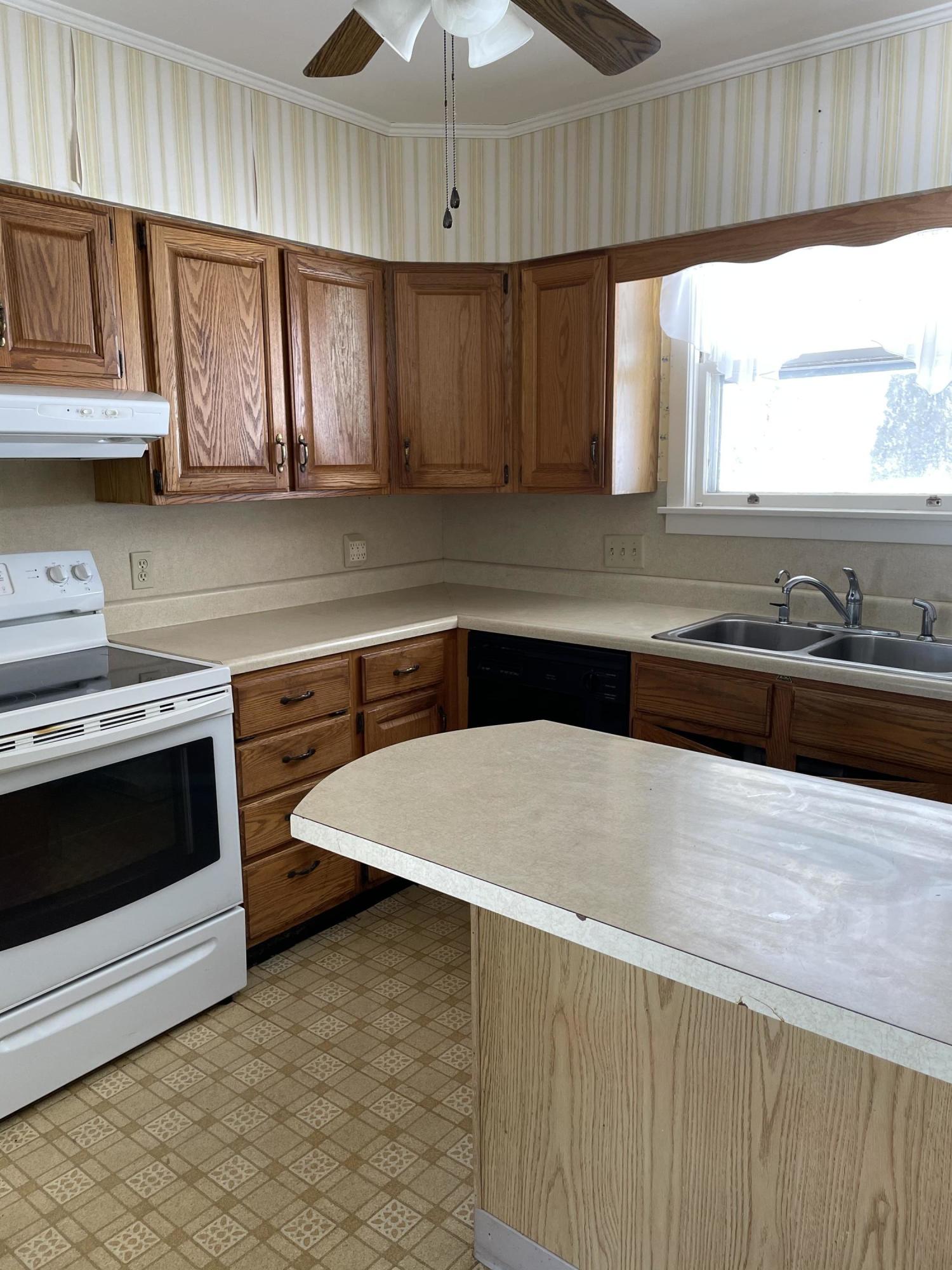 17 Sherwin Street Presque Isle, ME 04769 - Photo 12 of 24 2E908E9B-8E8B-40DD-9EC8-4005322B1335