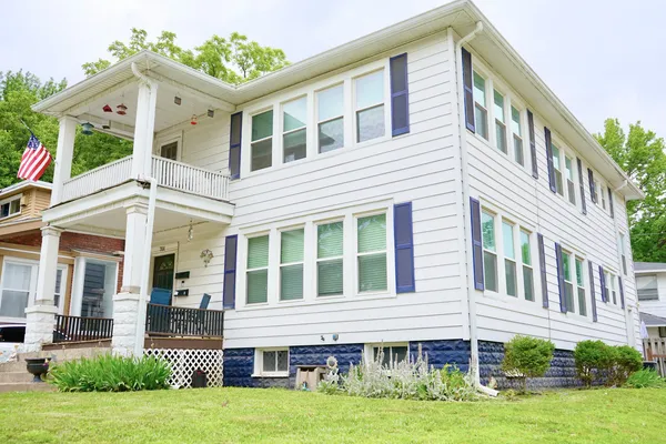 $225,000 | 701 West Vine Street, Springfield, IL 62704