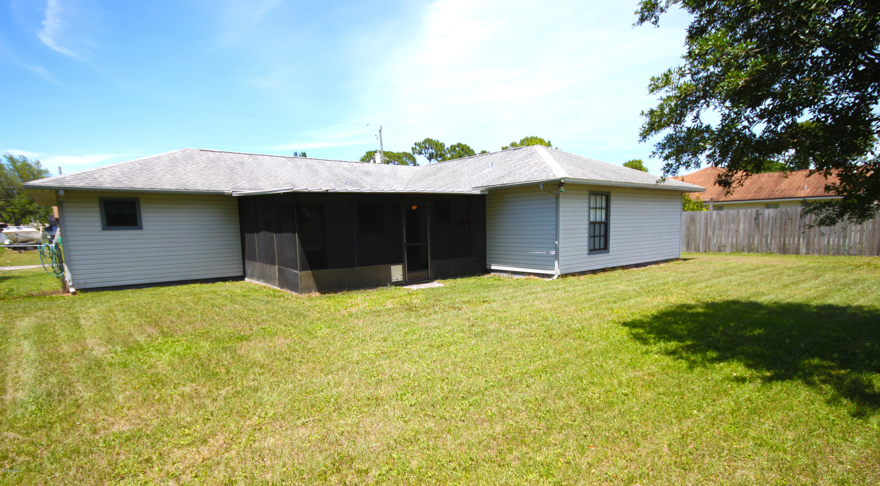 5157 Jamaica Road Cocoa, FL 32927 - Photo 17 of 19 Back of house