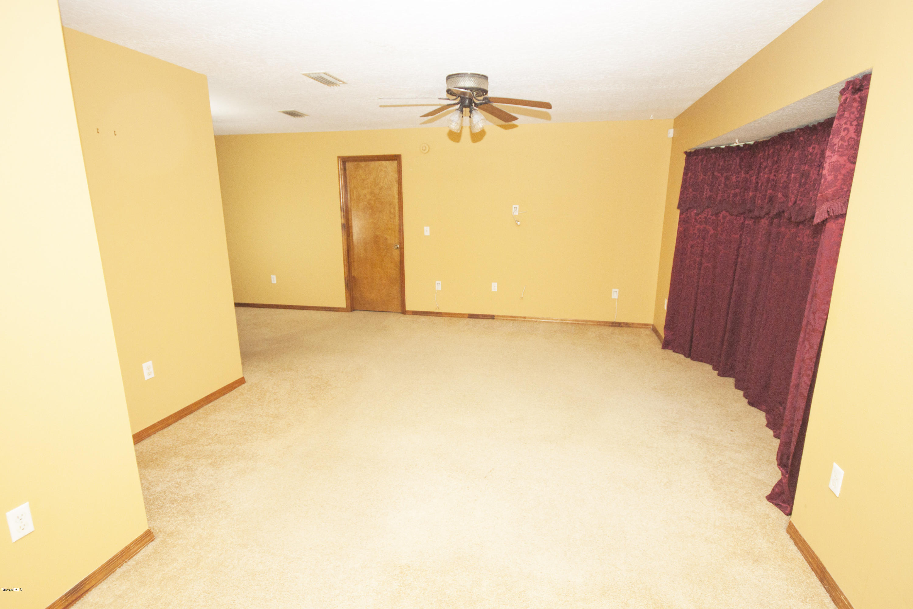 5157 Jamaica Road Cocoa, FL 32927 - Photo 5 of 19 IMG_0645-2