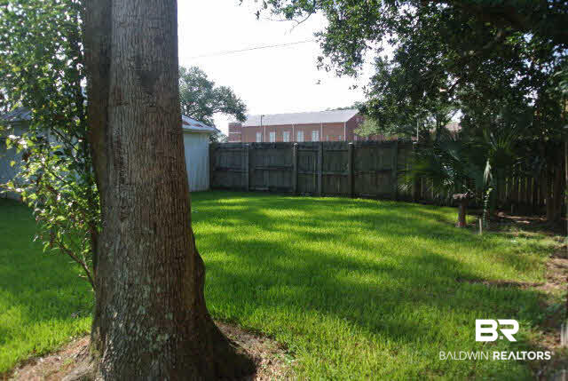 211 West Rose Avenue Foley, AL 36535 - Photo 5 of 20 Fenced Back Yard