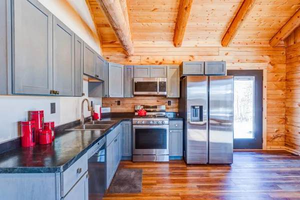 $199,900 | 971 Grand Teton Court Southwest, Bemidji, MN 56601