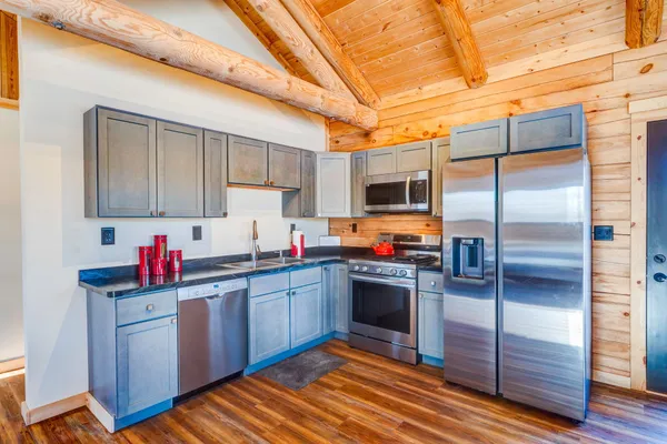 $199,900 | 971 Grand Teton Court Southwest, Bemidji, MN 56601