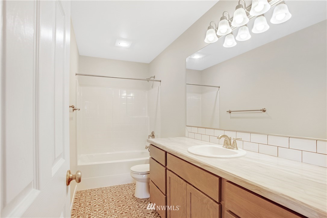 658 Rd I.6 Northeast Moses Lake, WA 98837 - Photo 21 of 37 Gallery Image 21