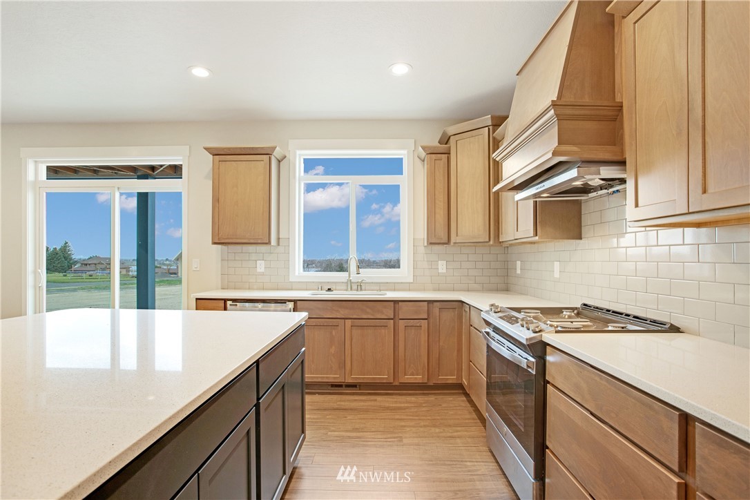 658 Rd I.6 Northeast Moses Lake, WA 98837 - Photo 31 of 37 Gallery Image 31