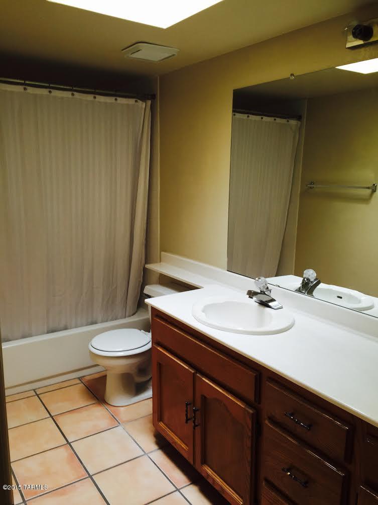 1200 East River Road, Unit H99 Tucson, AZ 85718 - Photo 18 of 23