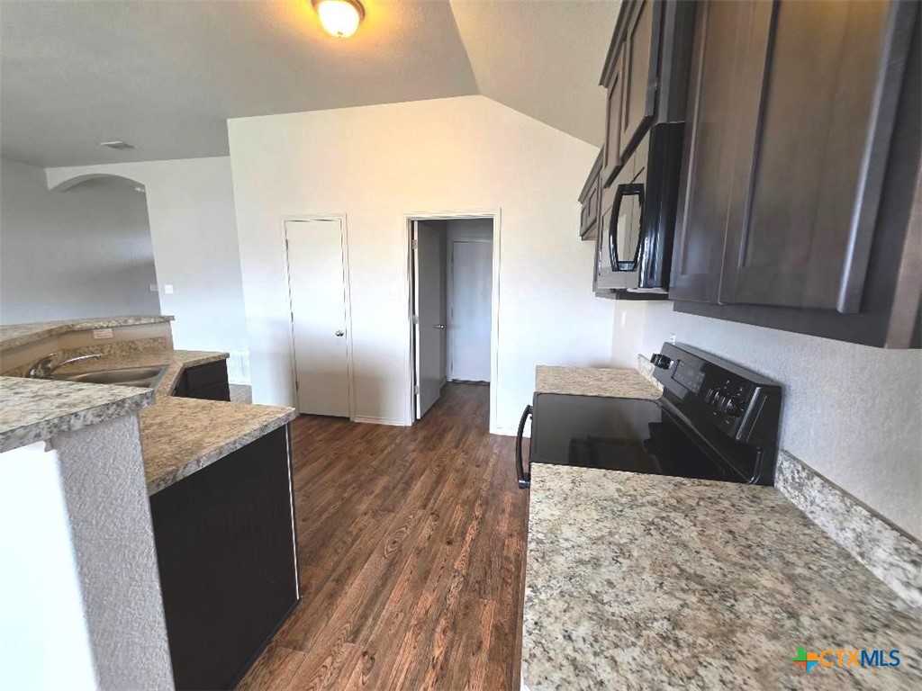 1024 Jamestown Drive Temple, TX 76504 - Photo 16 of 35